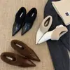 2025 Nuevos Zapatos de Mujer con Punta Puntiaguda, Rizados, Cortos, Tacón Grueso, Para Usar por Fuera, Con Felpa Cálida, Tacón Cuña Corto, Slip-On
