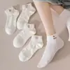 Meias Fofas de Coelho Estilo Floresta Branca Primavera e Verão Femininas Finas Estilo Japonês Meias de Barco Respiráveis Ins Modernas Meias de Novo Estilo