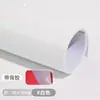 Materiales: Papel de espuma con lentejuelas, papel esponja, EVA con polvo de oro, papel con brillantina para kínder, hojas grandes de papel reflectante brillantes, manualidades para hacer tú mismo