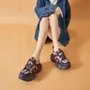 Tênis Dad Fashion Tendência com Solado Grosso para Mulheres, Novos Modelos Primavera e Outono, Planos, Simples, Leves, Esportivos Casuais Tendência, Atacado