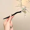 Grampo de cabelo de flor de magnólia, grampo de cabelo de estilo antigo, acessório de cabelo Hanfu, acessório de cabelo de cheongsam para mulheres, grampo de metal com pérola e franja, grampo de cabelo de jade
