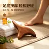 Artículo Popular de Celebridad de Internet Masajeador Triangular de Sándalo para Pies para Raspar las Plantas de los Pies, Terapia de Pies, Masaje de Hombros y Raspar la Planta del Pie