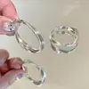 Brincos de Argola Rotativos Prateados Exagerados, Brincos Grandes Torcidos Populares, Design de Nicho, Acessórios de Orelha Únicos e Bonitos de Alta Qualidade