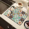 Tapete drenante de tierra de diatomeas transfronterizo, absorbente de agua, antideslizante, tapete de mesa vintage, posavasos resistente a manchas para cafetera, azulejos coloridos con diseños de plantas y florales