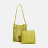 Bolsa de Ombro Único Vazada Fresca e Simples Bolsa de Mão Retro Nova de Grande Capacidade Bolsa de Palha Trançada