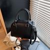 Bolsa de Mão Pequena de Luxo Transfronteiriça Bolsa de Ombro Estilo Moda Novo 2025 Bolsa Transversal Popular para o Dia a Dia