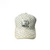 Gorra de Béisbol de Moda Retro Versátil con Rayas Brillantes para Protección Solar al Aire Libre, Estilo Pareja