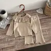 Estilo INS Primavera e Outono Bebê Criança Costela Gola Franzida Manga Longa + Calça Flare Conjunto Menina Duas Peças