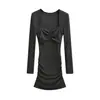 Atacado de Roupas Femininas Transfronteiriças Estilo Europeu e Americano 2026 Outono e Inverno Novo Vestido Casual Versátil de Manga Longa Slim-Fit com Cintura Marcada e Plissado