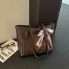 Bolso Tote de Gama Alta para Viajes Diarios para Mujeres 2026 Nuevo Otoño Popular Exquisito Bolso de Hombro Bolso de Mano de Gran Capacidad