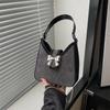 Bolso Dulce de Lazo 2024 Nuevo Primavera y Verano Estilo Occidental Cadena de Diamantes Brillantes Bolso Cruzado Portátil Bolso de Axila de un Solo Hombro