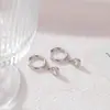 2024 Nova Moda Gota d'Água Zircônia Argola de Orelha Feminina Luxo Leve Design de Nicho Brincos Elegantes de Alta Qualidade Para Todas as Ocasiões Brincos