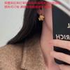 Pendientes de flor en forma de C con diseño de explosión de otoño e invierno 2024, sencillos, dorados y distintivos, elegantes y modernos para desplazamientos diarios.