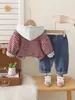 Conjunto de Sudadera con Capucha a Rayas para Niño Primavera y Otoño, Conjunto Casual de Tres Piezas con Jeans, Ropa Infantil a la Moda Estilo Coreano para Bebé