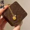 Moda Coreana Nicho Gama Alta Collar de Circonita Cúbica Cepillada, Exquisito y Versátil, Joyería Elegante y de Gama Alta Cadena para Clavícula