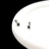Aretes de Acero de Titanio Simples Pequeños Mariposa Corazón Cinco Estrellas Cruz Gota de Pegamento Negro Varilla Delgada Explosiones Bola de Tornillo Clavo de Oreja