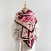 Nuevo Chal Jacquard de Cachemira Sintética Retro Otoño/Invierno 2026 para Mujer Bufanda Corta Versátil con Borlas Ropa Exterior Retro Calentador de Cuello