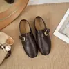 Mocasines retro estilo británico con hebilla para mujer, nuevo modelo otoño 2026, negros, versátiles, cómodos, zapatos pequeños de cuero de suela blanda para el trabajo