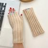 Guantes de Lana Tejida de Otoño e Invierno Color Puro Sencillos Etiqueta Tejida Estilo Casual Versátil a la Moda Medio Dedo Guantes Cálidos y a Prueba de Frío