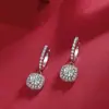 Aretes de Moissanita para Mujer, Aretes Cuadrados de Botón, Clips para Orejas, Aretes de Plata S925, Aros Ligeros de Lujo, Accesorios para Orejas con un Toque de Alta Gama