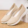 Zapatos de Punto de Gran Tamaño Transfronterizos para Mujer Temu Más Vendidos Slip-On Planos Bajos con Suelas Blandas y Superficie Suave para Madres de Edad Media y Mayores