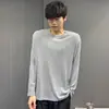Camiseta Redonda Manga Longa Levemente Elástica Estilo Old Money para Homens Outono Solta Casual Camada Base Estilo Coreano Roupa para o Trabalho Estilo Old Money