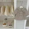 [Le'en Baby] ¡Diario de Londres! Gabardina original elegante de cuello de muñeca de longitud media para niñas, perfecta para otoño e invierno