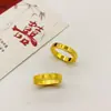 Chegada Nova Anel de Trevo de Quatro Folhas Banhado a Ouro de Latão Versátil Anel Simples de Calidoscópio Feminino Design de Nicho Lote para Dedo Indicador Versátil