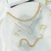 Juego de Joyería de Collar en Forma de V Más Vendido en Oriente Medio Cadena de Aluminio Anillo de Cadena Collar Multicapa Pulsera Hierro