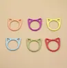 Atacado de fábrica cor liga marca de orelha de gato fivela marca fechada círculo marca de desenho animado fivela ferramentas de tecelagem diy