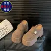 Zapatos de mujer de diseño chic de nicho, transpirables, de suela gruesa, que aumentan la altura, para uso diario casual, versátiles, modernos y cómodos, los más vendidos de 2026