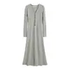 Vestido de Punto de Diseño de Alta Gama Coreano con Cuello en V para Mujer Otoño e Invierno 2025 Ropa Exterior y Jersey Base Interior Vestido de Falda Larga