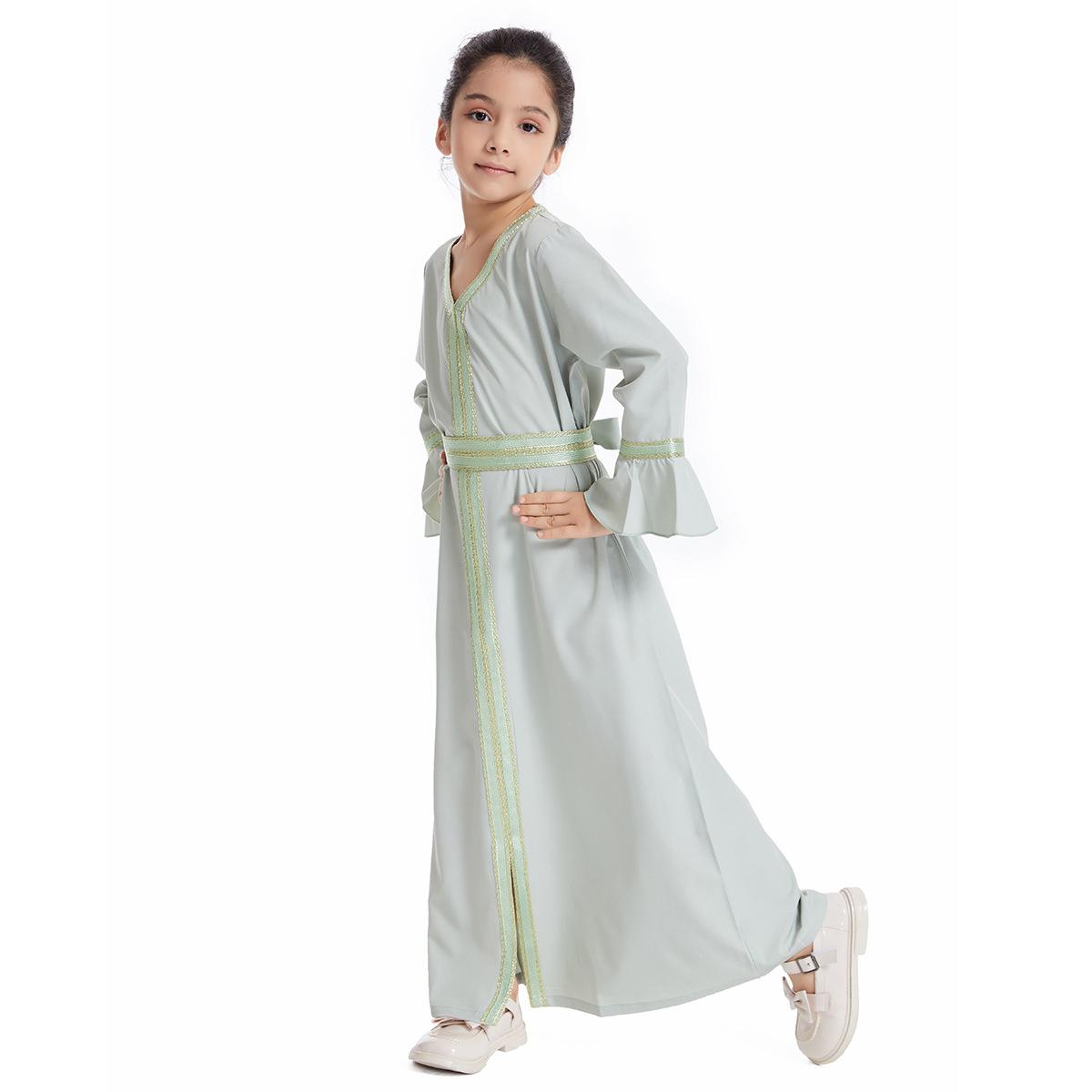 light green 5.jpg