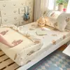 Ropa de Cama para Dormitorio Estudiantil Tipo Sábana Ajustable de Algodón Puro Cubre Cama Individual de Algodón Puro Juego de Tres Piezas Uso Doméstico Protector de Colchón de Cobertura Total Nantong