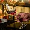 Copa de vino tinto roja oblicua de cristal hecha a mano estilo europeo, copa de champán oblicua, copa de cóctel, copa de Martini, copa de vino