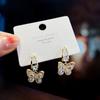 Moda Japonesa e Coreana Mulheres Moda INS Brincos Brincos em forma de C Brincos de Zircônia Diamante Cheio de Borboleta 33327