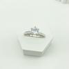 Anillo clásico de plata de ley S925 con seis garras y diamantes Mosang para mujer, diseño simple y lujoso, anillo de bodas Joker, fábrica de moda al por mayor