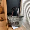 Bolsa Leopardo de Grande Capacidade Casual para Pedido Estrangeiro 2026 Nova Bolsa de Ombro para o Outono e Inverno Bolsa Tote Retrô Feminina