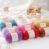 Venta al por mayor transfronteriza Linda Mezcla de Algodón Peinado y Acrílico Crochet Hecho a Mano Ropa para Muñecas Kit de Material de Flores