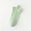 Meias Wholesale Zhuji Cor Sólida Preta, Branca, Cinza Meia-Cança, Meias Curtas Masculinas Antiodor para Todas as Estações, Meias Descartáveis Masculinas