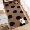 Tapete fofo de desenho animado para sala de estar, feito de falso cashmere, antiderrapante, amigável à pele, tapete de cabeceira de quarto, tapete para sofá e mesa de centro, fácil de manter