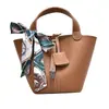 2020 Nuevo Bolso de Mujer Bolso de Mano Japonés Graffiti Bolsa Cesta de Comida Moda Versátil Bolso Cubo Pañuelo de Seda Gran Capacidad Tendencia