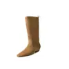 Botas de cuero de volteo de vaca para mujer, botas individuales, otoño e invierno, nuevas, punta cuadrada, tacón bajo, tipo calcetín, versión coreana, color sólido, botas anchas, venta al por mayor