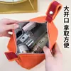 2022 Bolsa de Higiene Pessoal Casual Bolsa de Cosméticos Grande Capacidade Impermeável e à Prova de Poeira Bolsa de Armazenamento Portátil de Mão Bolsa de Lona Off-White