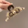 Elegante Pequeno Clip de Cabelo Presilha de Cabelo Shark Camélia Fragrante Grande Volume de Cabelo para Traseira da Cabeça Feminina Presilha de Cabelo Elegante