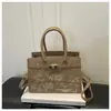 Bolsa de Mão Feminina Vermelha de Luxo Bolsa de Casamento Bolsa de Noiva 2026 Nova Bolsa Transversal de Grande Capacidade Bolsa de Platina Fashion