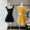 Saia estilo amarelo gengibre puro desejo temperamento justa e modeladora cintura marcada doce e picante americana