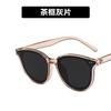 2021 Nuevas gafas de sol beige para uñas verano Corea del Sur gafas de sol de celebridad de Internet gafas de sol de moda elegantes para mujer para la playa cara redonda