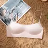 Ropa interior sin costuras fina y ajustable para mujeres con senos pequeños, realzadora, reductora de flacidez, sin aros, tirantes finos, sujetador transpirable
