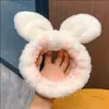 Diadema de Peluche para Lavado Facial para Mujeres, Antideslizante, Sin Marcas, Diseño Lindo y de Alta Gama Personalizable, Adecuada para Aplicar Mascarillas Faciales y Maquillaje, Resistente a la Humedad